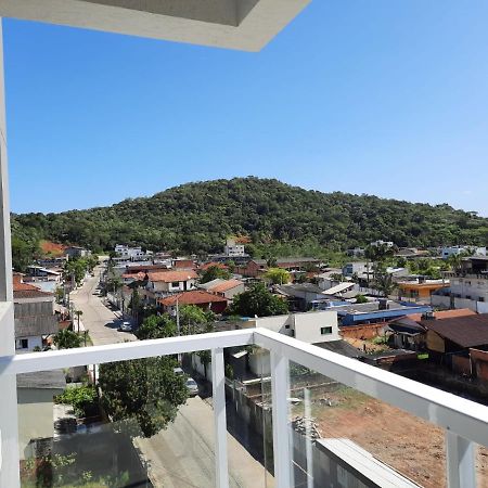 Agradavel Apartamento Em Bairro Silencioso... Camboriu Exteriér fotografie